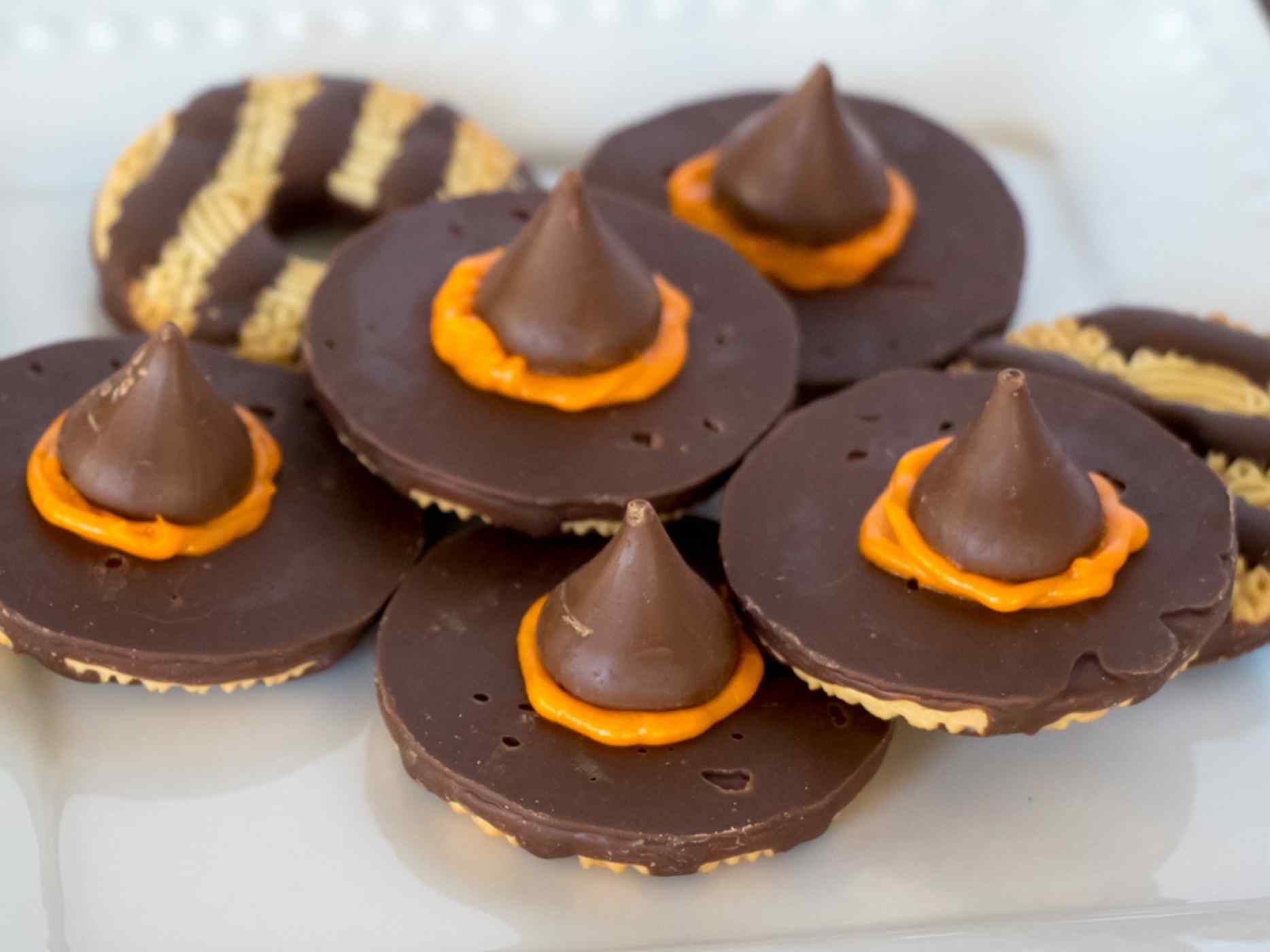 witches hat halloween cookies