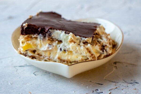 Chocolate Eclair Cool Whip Dessert Recipe