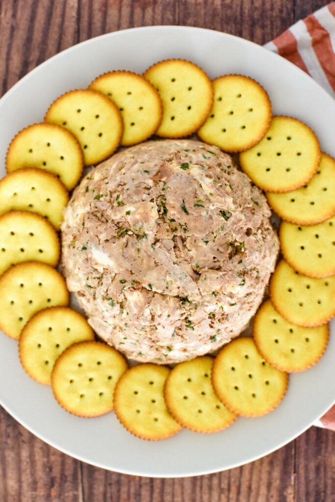 Tuna Pate and Crackers